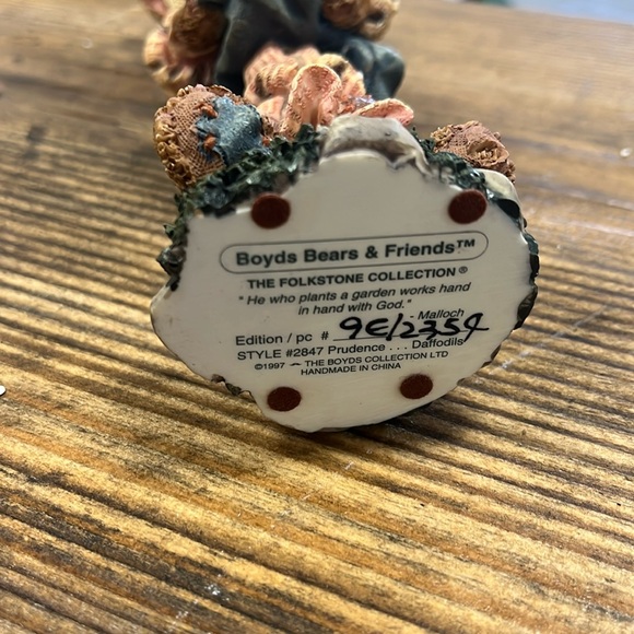 Boyd’s Bears - Folkstone Collection - style #2847 - Prudence…Daffodils - Picture 5 of 5